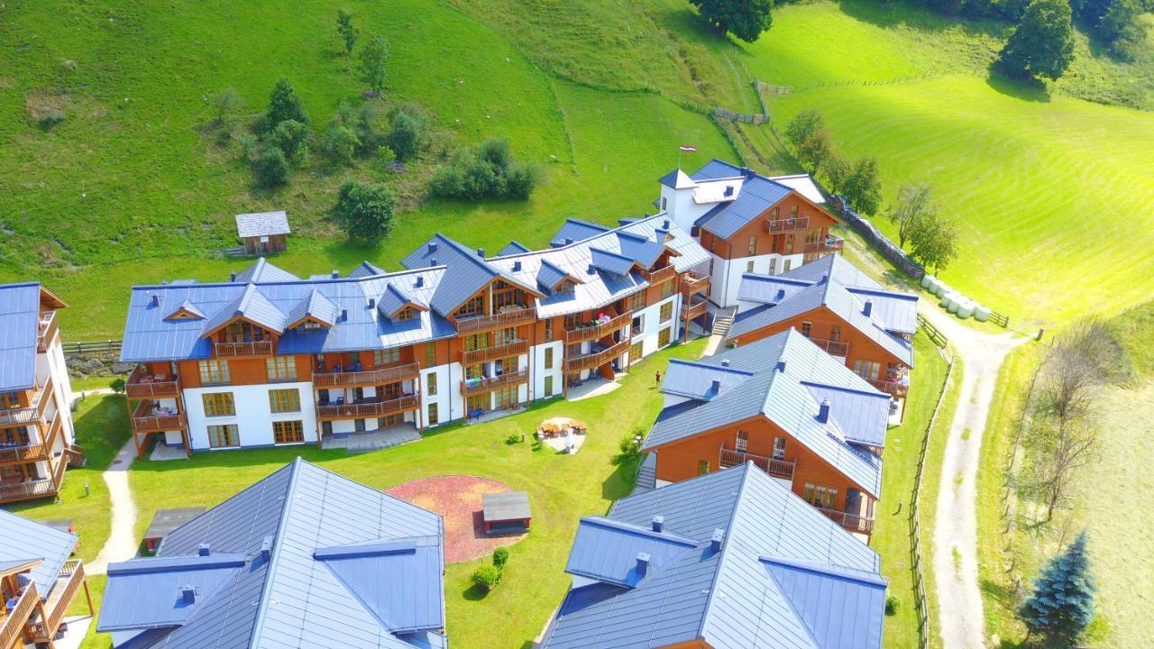 Modern Mountain Apart Directly By Skiing Area Раурис Екстериор снимка